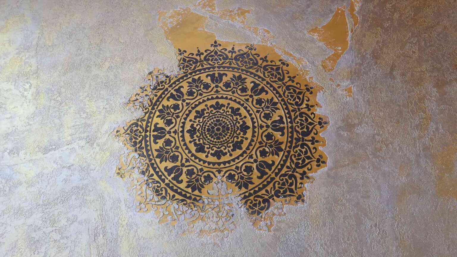 Decorative wall art at Cove Rotana Villa